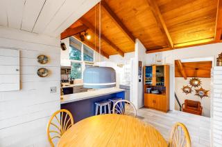 Delake House - Otis - 6