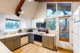 Delake House - Otis - 5