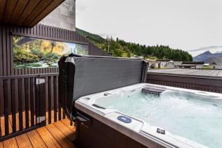 Distinctive Alpine Meadows - Queenstown - 4