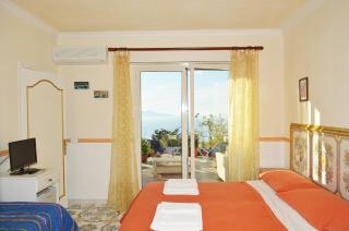 Le Ginestre di Capri BB & Holiday House - Anacapri - 2