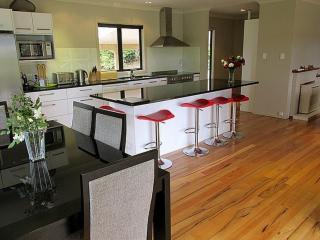 Lake Rotoehu Accommodation - Lake Rotoehu Home - Rotoiti - 2