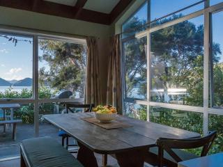 Sounds Magic - Moetapu Bay Bach - 6