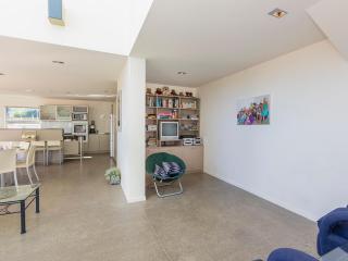 Ocean Escape - Omaha Holiday Home - 2