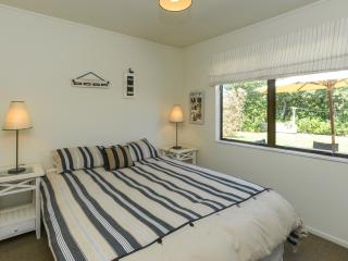 Bach 112 - Waimarama Holiday Home - Waimarama - 4