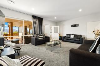 Lakeside Luxury - Wanaka Holiday Home - Wanaka - 7