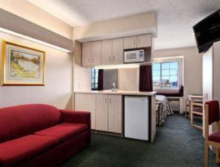 Microtel Inn & Suites by Wyndham Amarillo - Amarillo - 8