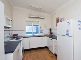 Fingal Beach Shack - Fingal Bay - 6