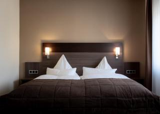 Hotel Germania - Stadtallendorf - 0