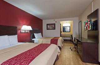 Red Roof Inn Corpus Christi South - 2