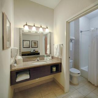 Holiday Inn Express Hotel & Suites - Atlanta/Emory University Area by IHG - Decatur - 4