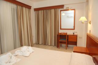 Kefalos Beach Tourist Village - Paphos - 2