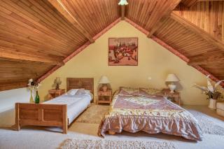 Villa spacieuse à Saint-Pierre-des-Tripiers avec piscine privée - Saint-Pierre-des-Tripiers - 1
