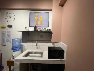 Staycation residences hotel quality transient Netflix wifi international cable tv hi speed fiber internet sanitize - 8