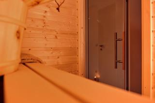 die Tauplitz Lodges - Bergblick Lodge B6 by AA Holiday Homes - 1