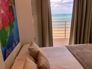 GATU PREMIUM Vista Infinita 1ªlinea mar WIFI, AIRE ACC, Preferente mayores de 25 años y familia - Cadice - 8