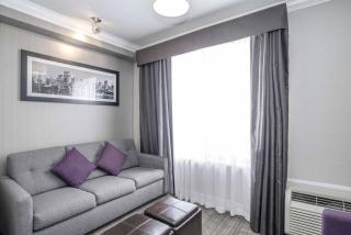 Sandman Hotel & Suites Calgary South - 6