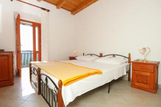 Holiday house with a swimming pool Smokvica, Korcula - 9297 - 3