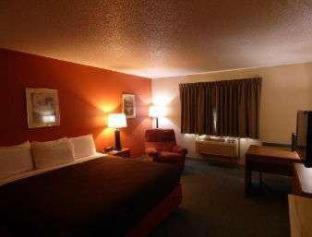 Baymont by Wyndham Lakeville - 9