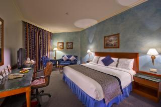 Holiday Inn Al Khobar by IHG - Al Khobar - 4