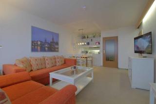 Apartment 564 - 7
