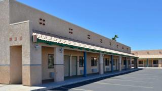 Magnuson Hotel Blythe - Blythe - 1