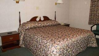 Traveller's Inn Prince Edward Island - 2