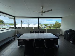 Cooktown Harbour View Luxury Apartments - Cooktown - 6