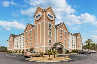 Suburban Studios Near Camp Lejeune - Jacksonville - 0