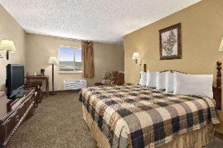 Days Inn by Wyndham Sheridan - Sheridan - 8