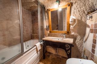 Amber Cave Suites - Göreme - 3