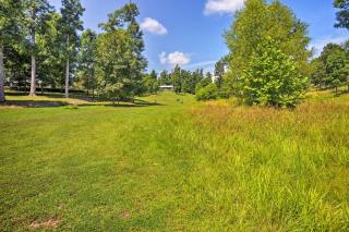 Wooded Gilbertsville Hideaway on Kentucky Lake! - Draffenville - 8