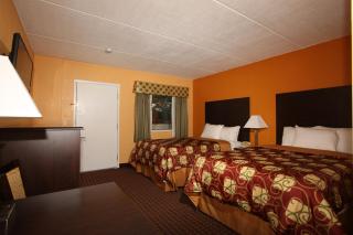 BLUE SKY INN Glens Falls-Saratoga-Lake George - Glens Falls - 4