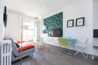 Cosy 1 Bdr near Garibaldi Square - Top Floor & AC - Nice - 4