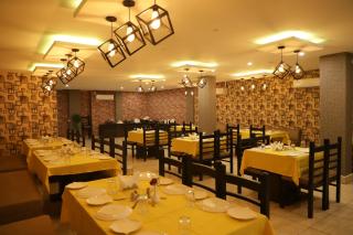 Hotel Ganga Aatitheyam - 1