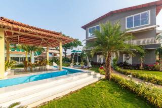 Ayurkutir Villa by StayVista - Pool, gym, and snooker table for your ultimate relaxation and entertainment - Lonavala - 0