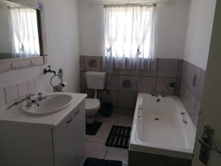 Arniston Cottage - 3