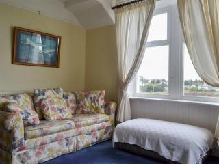 Sunrise Apartment - Lochmaddy - 7