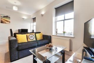 Sapphire Serviced Apartment - Chelmsford - 8