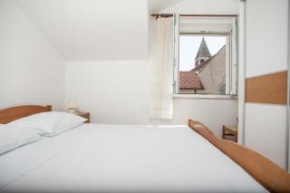 Apartments IVOMAR - Trogir - 1