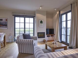 Reetland am Meer - Premium Reetdachvilla mit 2 Schlafzimmern, Sauna und Kamin E22 - Dranske - 0