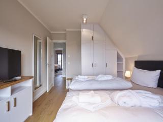 Reetland am Meer - Luxus Reetdachvilla mit 3 Schlafzimmern, Sauna und Kamin E23 - 3