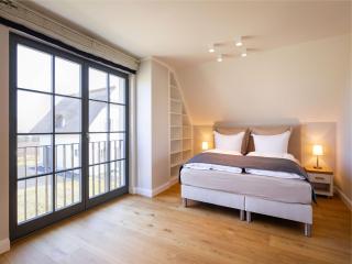 Reetland am Meer - Premium Reetdachvilla mit 3 Schlafzimmern, Sauna und Kamin E08 - 5