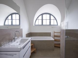 Reetland am Meer - Premium Reetdachvilla mit 3 Schlafzimmern, Sauna und Kamin E18 - 2