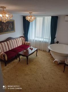 JMR Royal -Luxury Rooms & Private Sauna - Constanza - 1