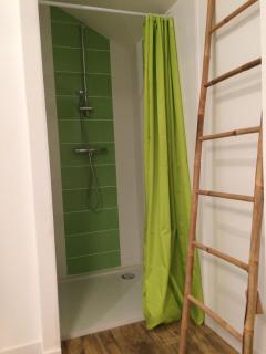chambre dans Prieuré de caractère XVIII siècle - Planioles - 4
