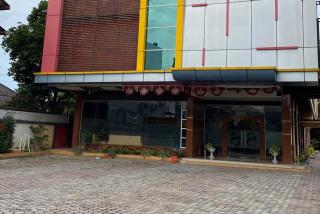 RedDoorz Plus Syariah @ Jalan Syiah Kuala Banda Aceh - Lheue - 0