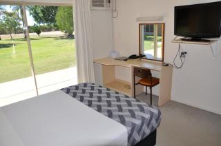 Jumbuck Motor Inn - Longreach - 9