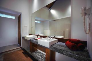 Aston Sunset Beach Resort - Gili Trawangan - Gili Trawangan - 4