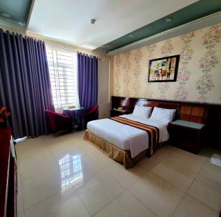 Hồ Tây Hotel - Thu Dau Mot - 8