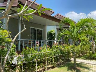 CheeVa Beach Resort - 5